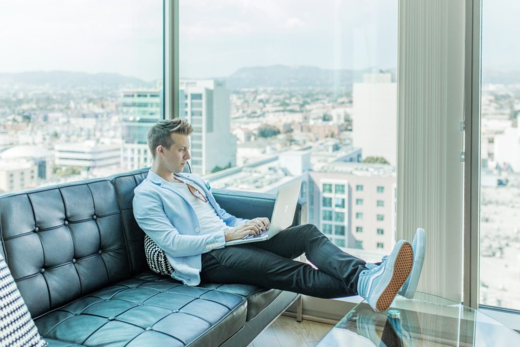 comment devenir entrepreneur web